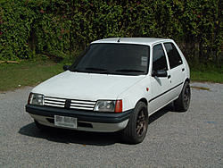 Peugeot205