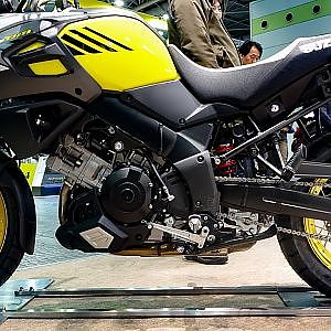(4K)SUZUKI V-Strom1000 XT ABS スズキ・Vストローム1000XT 2017 - 大阪モーターサイクルショー2017