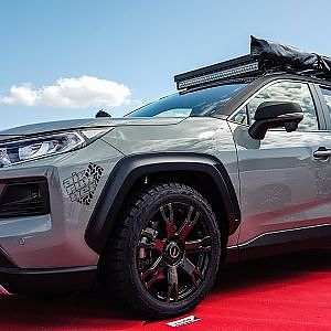 (4K)レイズ ラヴフォー カスタム ルーフ RAYS RAV4 modified - カスタマイズカーニバル 2019