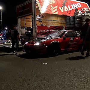うえお選手はnewマシン！　只今夜の搬入中