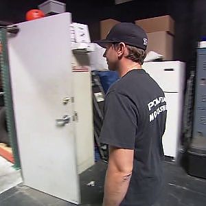 Flashback  - Behind The Smoke - Rhys Millen (2008)