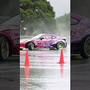 【1000馬力のドリフトマシン】中村直樹のD1GPニューマシンシェイクダウン【 Exciting JDM videos #Shorts 】